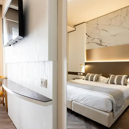 Paola Hotel Rimini