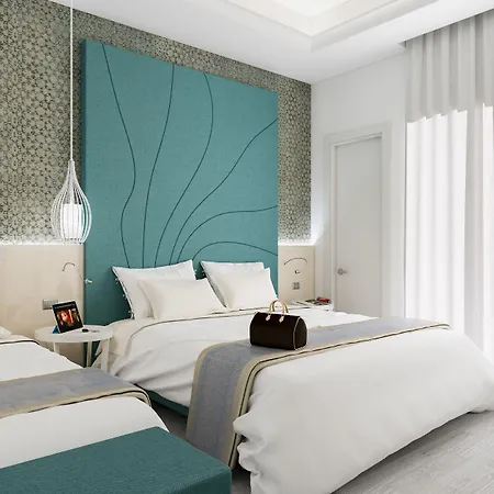 Paola Hotel