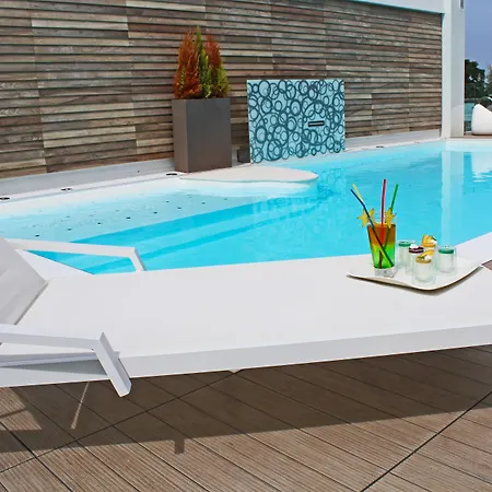 Hotel Paola 3*