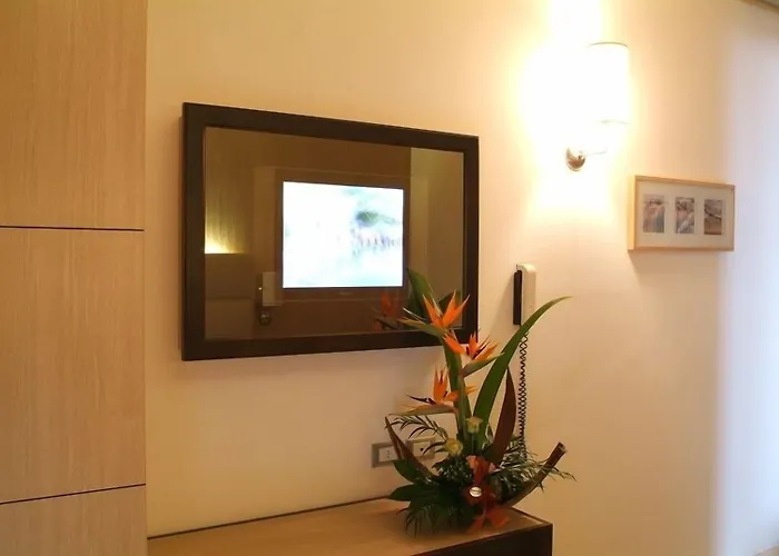 帕乌拉别墅酒店 3*