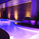 Paola Hotel 3*