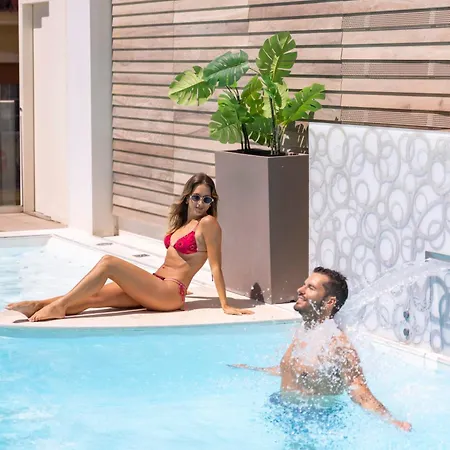 Paola Hotel Rimini